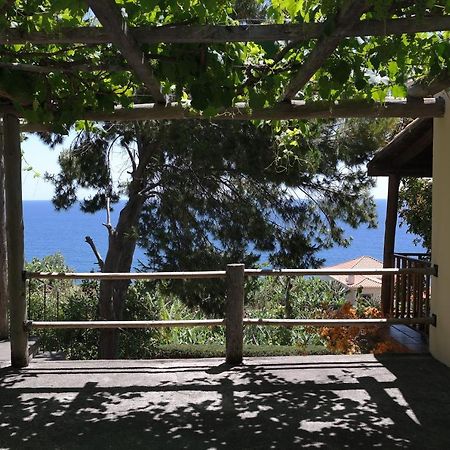 Chalet Tropical Arco da Calheta  Buitenkant foto